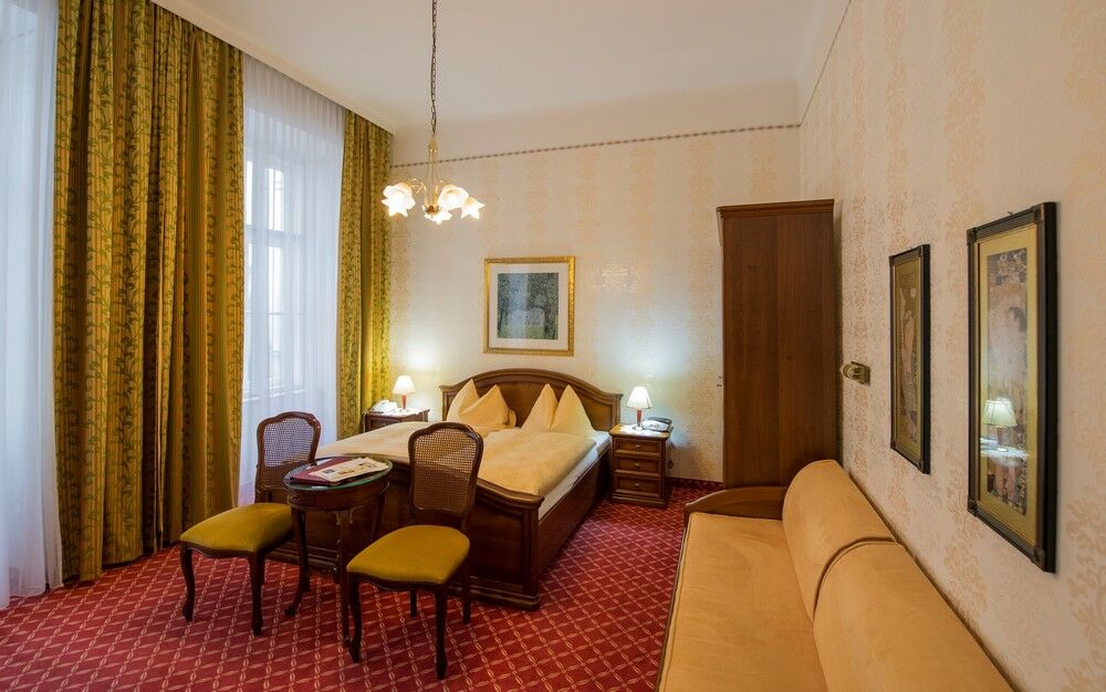 Best Western Hotel & Spa Austria-La Terrasse Saint-Etienne  Ngoại thất bức ảnh